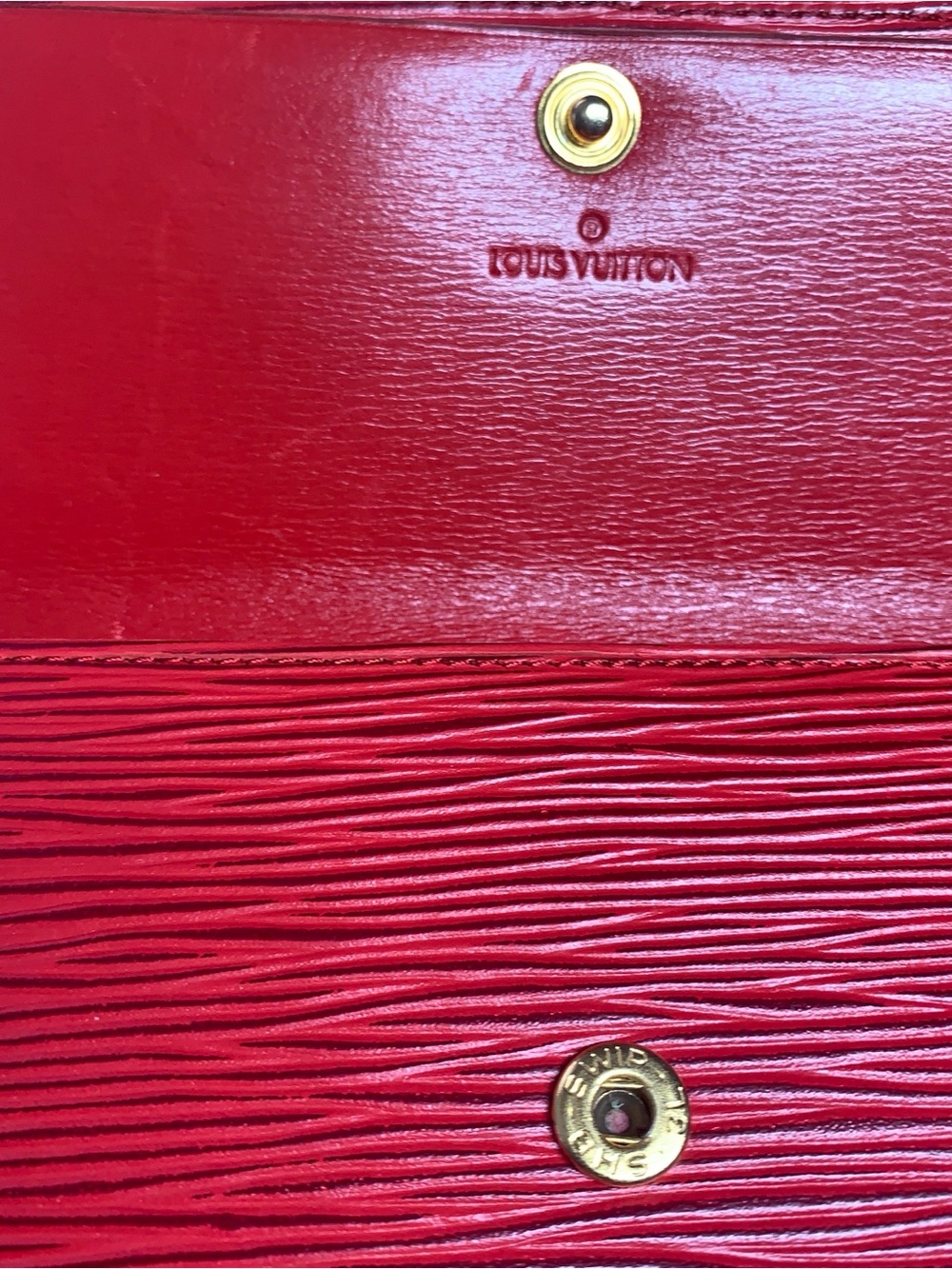 Louis Vuitton Red Textured Epi Leather Long Wallet - Picture 5 of 17